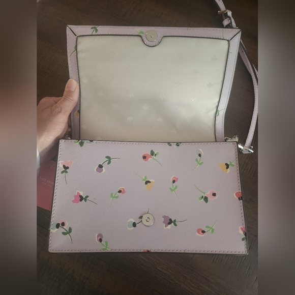 Kate Spade Pink Crossbody Bag with Floral Design - Picture 4 of 16